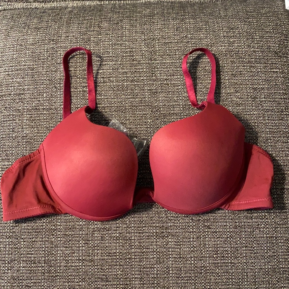 ZUKULIFE Deep U Convertible Push Up Plunge Bra